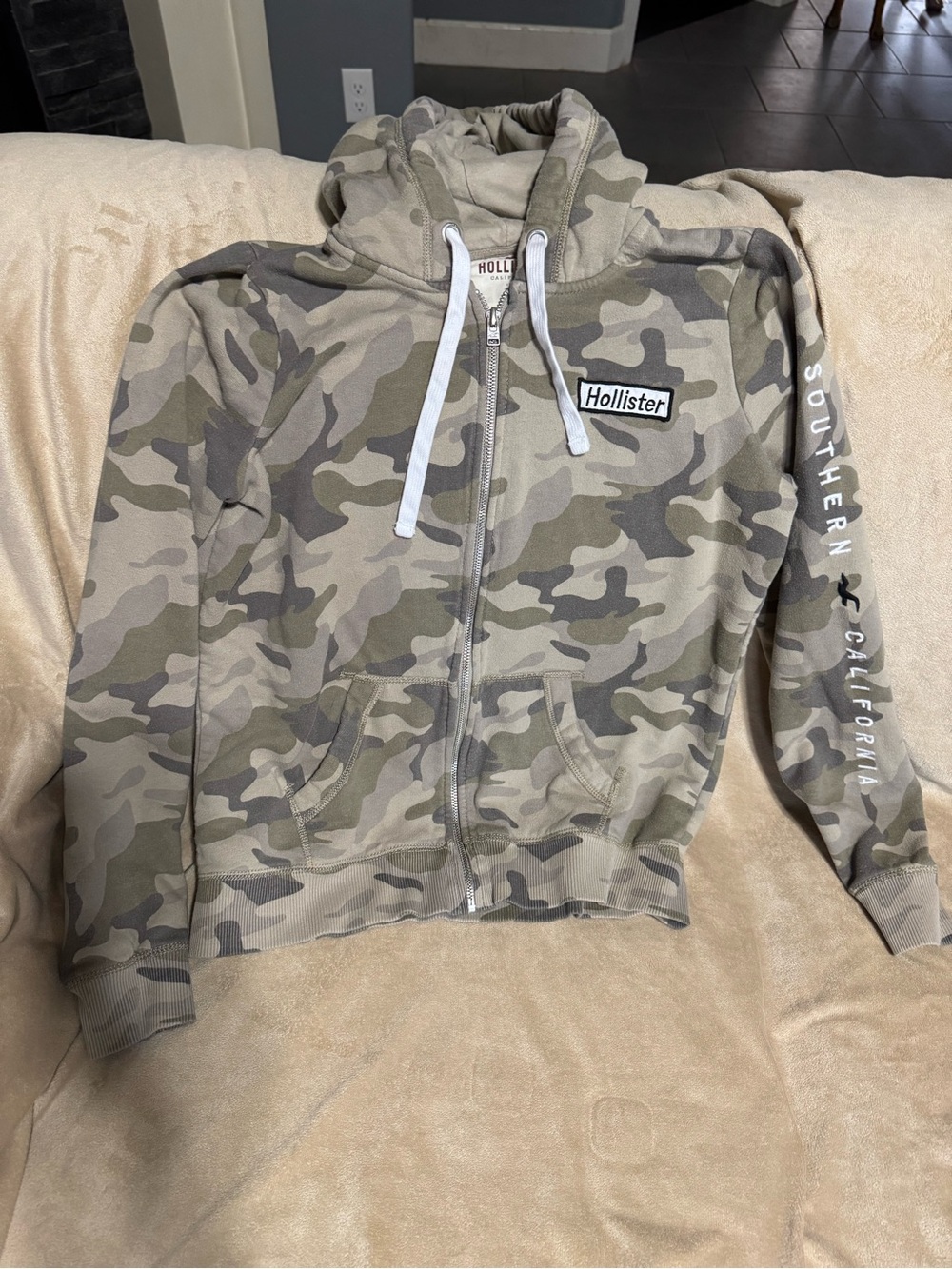 Hollister Kids Olive & Tan Camo Zip-Up Hoodie
